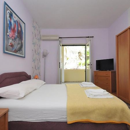 Apartments Balic Sveti Stefan Buitenkant foto