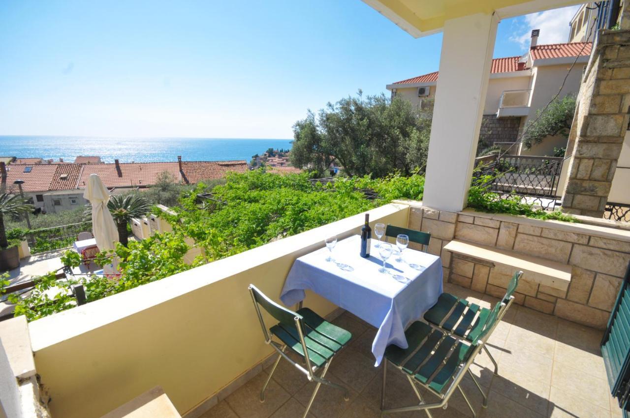 Apartments Balic Sveti Stefan Buitenkant foto
