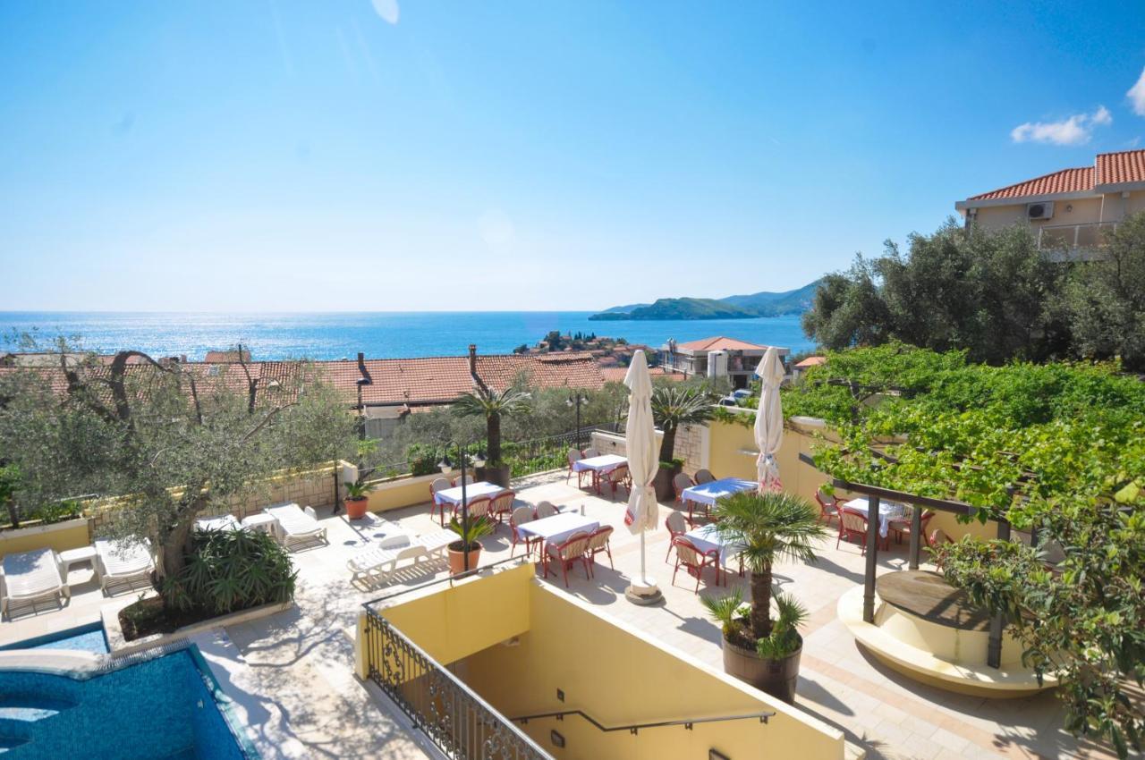 Apartments Balic Sveti Stefan Buitenkant foto
