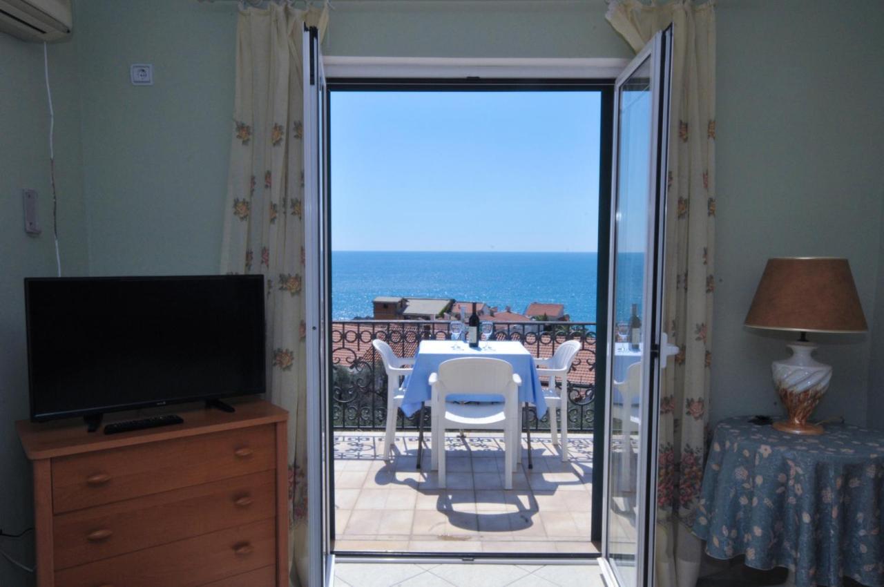 Apartments Balic Sveti Stefan Buitenkant foto