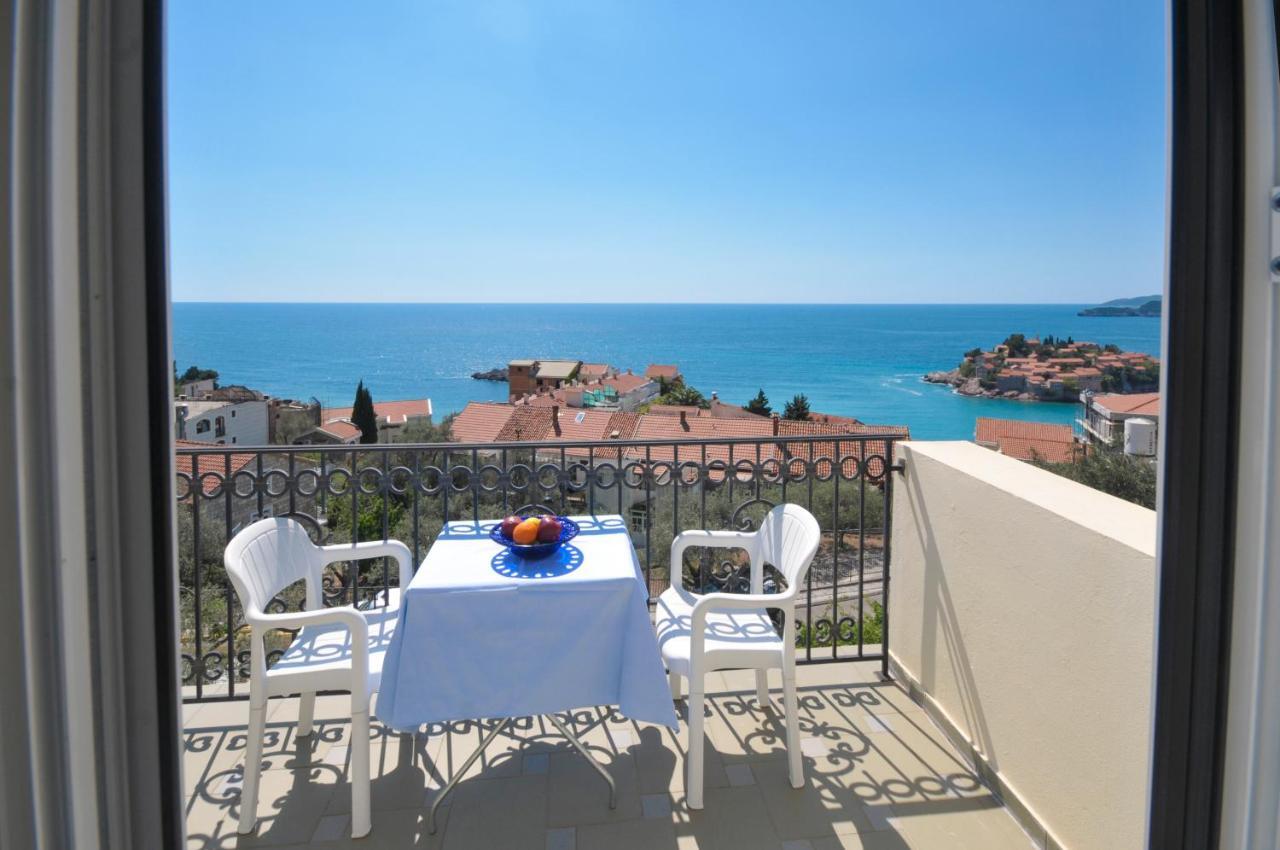 Apartments Balic Sveti Stefan Buitenkant foto